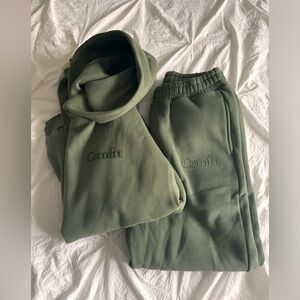 Comfrt Minimalist Tracksuit set in Forest